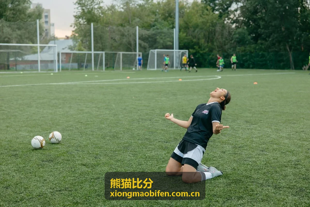 熊猫比分 欧冠淘汰赛对阵出炉